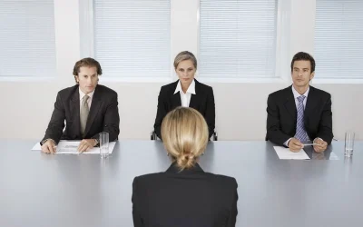 چگونه به سوال "چرا باید شما را استخدام کنیم؟" پاسخ بدهیم؟